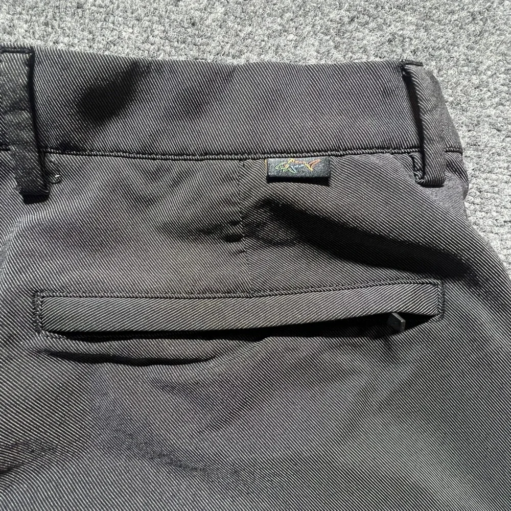 Greg Norman Mens Gray Performance Golf Shorts Size 34 Stretch Side Zip Pocket